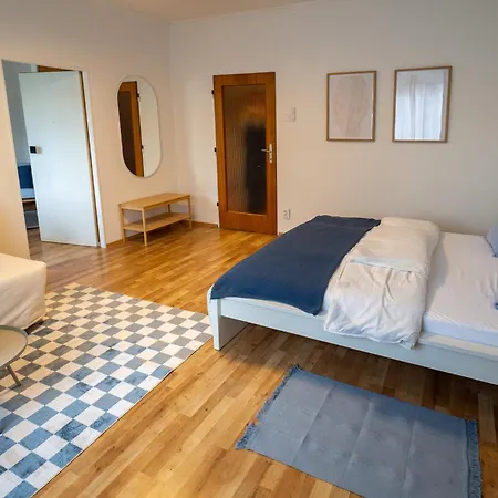 Lägenhet Apartement Lendside Am Wulfenia Kino In 5 Minuten Am See